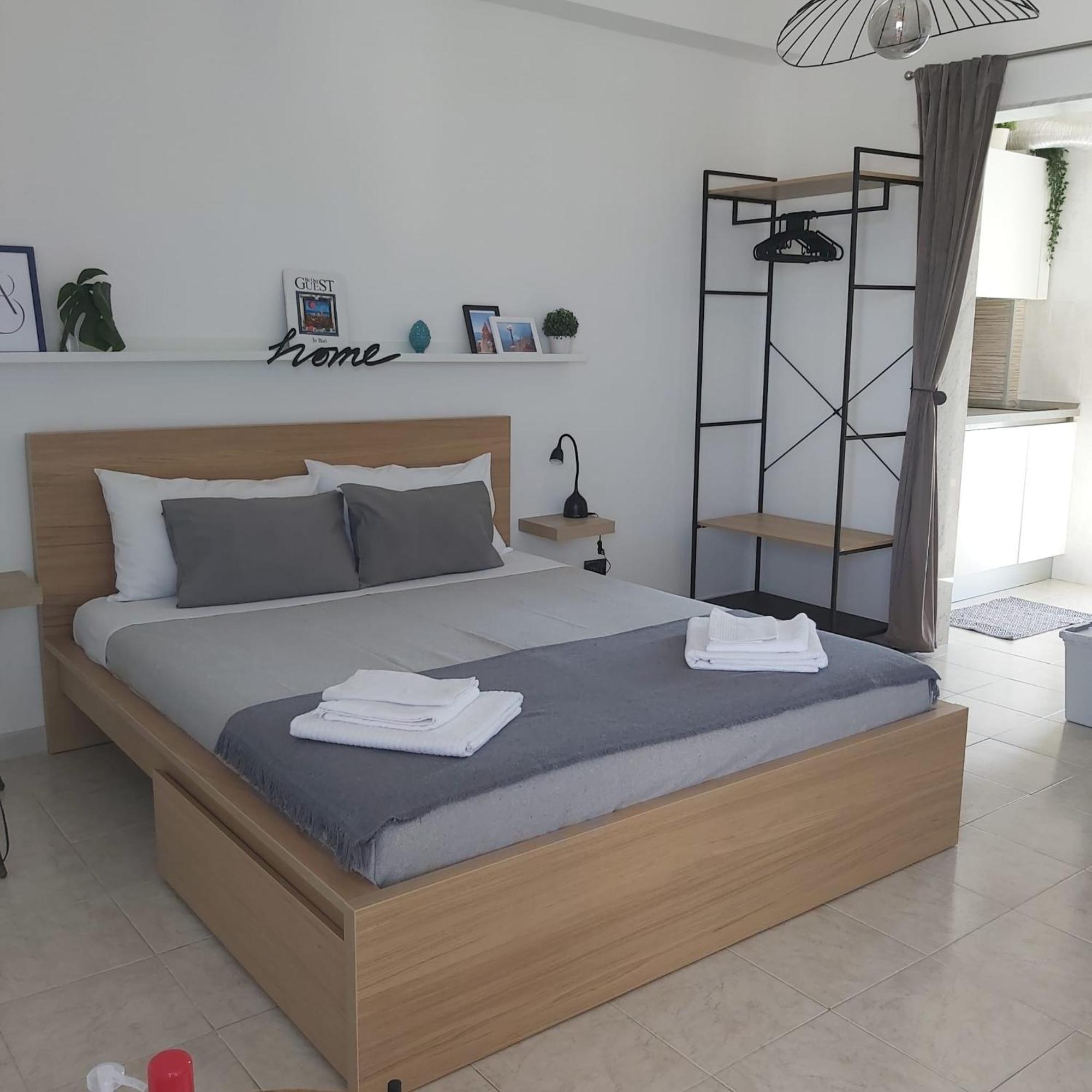 Апартаменти Attic8 Барі Екстер'єр фото
